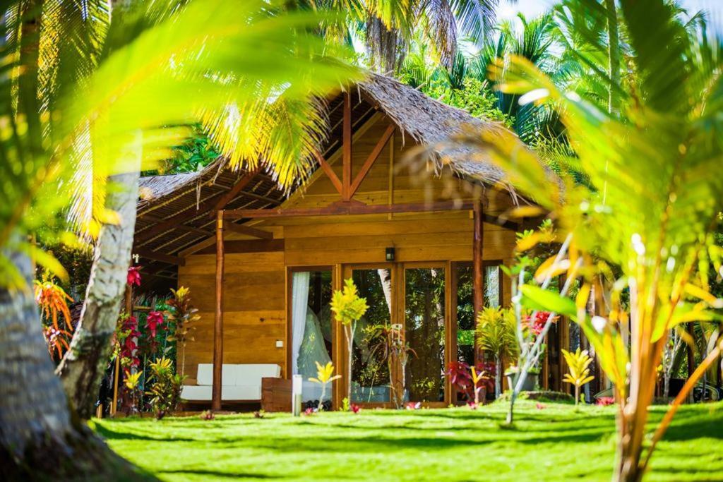 Awera Resort Tua Pejat Ngoại thất bức ảnh